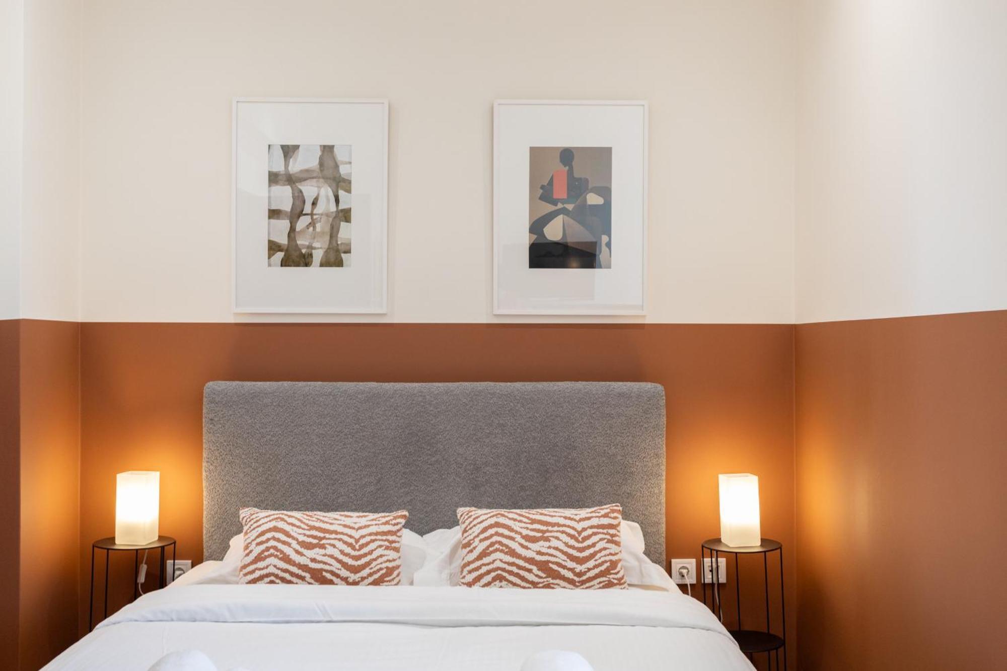 Luxurious 3-Bedroom Seaside Retreat Fully Renovated In 2025 Athen Eksteriør billede